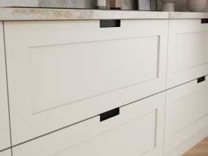 Outline Edge in Hunton Porcelain and Carbon