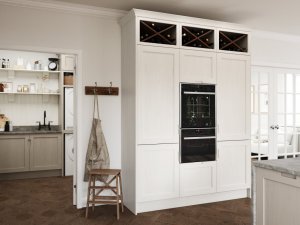 Outline Edge in Mornington Shaker Porcelain and Stone