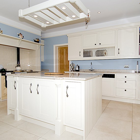 Milton Alabaster, Codicote, Hertfordshire, Painted Kitchen, Traditional Kitchen