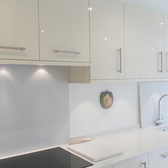 Avant Ivory, St. Albans, Hertfordshire, Contemporary Kitchen, Fitted Kitchen