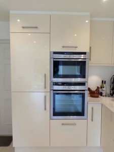 Avant Ivory, St. Albans, Hertfordshire, Contemporary Kitchen, Fitted Kitchen