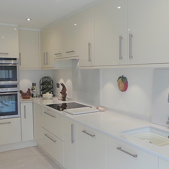 Avant Ivory, St. Albans, Hertfordshire, Contemporary Kitchen, Fitted Kitchen