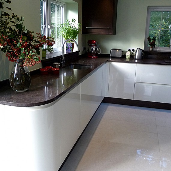 Remo Alabaster Izari, Welwyn, Hertfordshire, Contemporary Kitchen