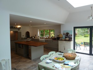 Shaker Kitchen with Quartz and Solid Oak Island worktop