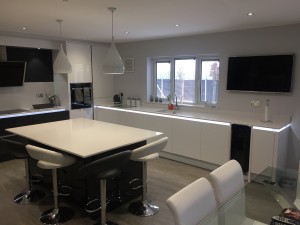 White Gloss and Graphite Kitchen - Stevenage, Hertfordshire