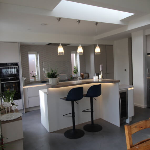 Porcelain and Cashmere Matt Kitchen fitted in Knebworth