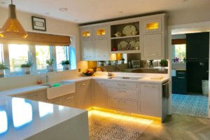 1909 Slab in-frame kitchen