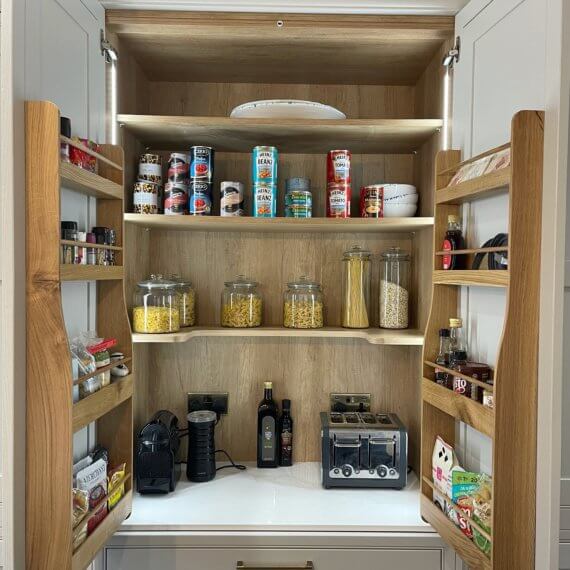 Bespoke Breakfast Bar Area