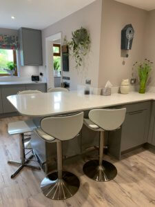 Quartz worktop breakfast bar