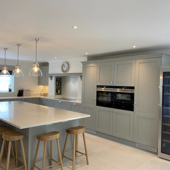 Mornington Silver Grey Kitchen with marbled quartz worktop