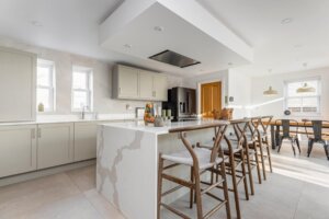 Shaker Stone Kitchen with Quartz Calcatta Maximus Worktop
