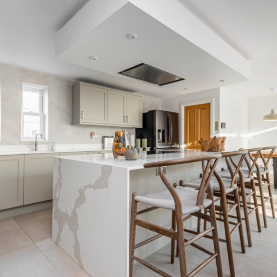 Shaker Stone Kitchen with Quartz Calcatta Maximus Worktop