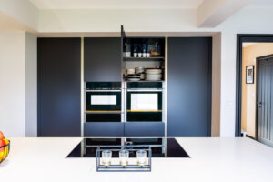 Handleless Carbon Kitchen