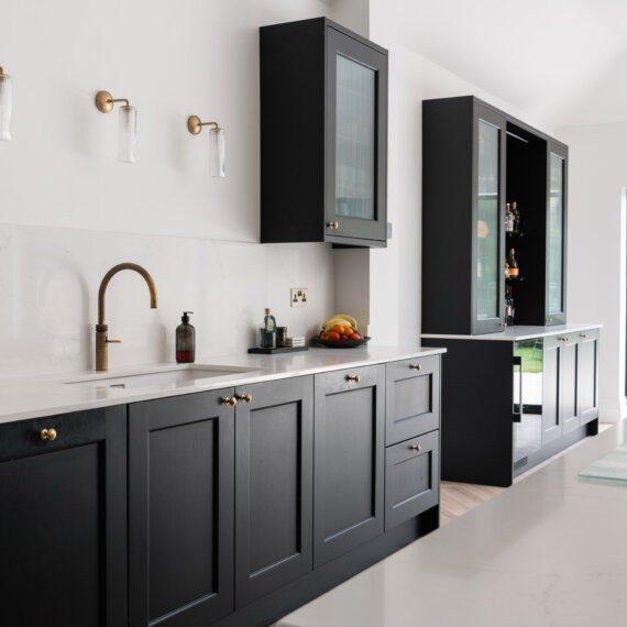Black Kitchen - painted in Farrow and Ball Pitch Black